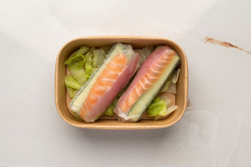 Red tuna-salmon Roll