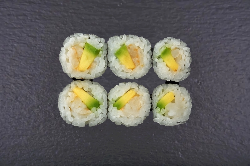 Tigrisrák maki avokádódal