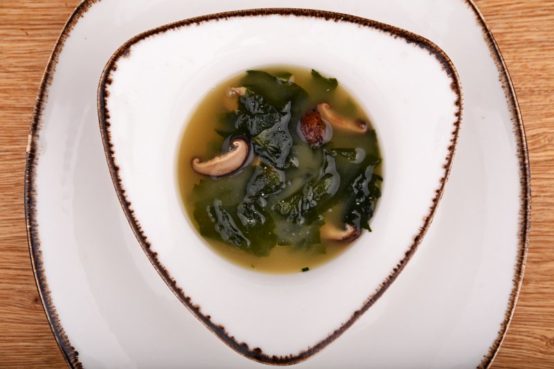 Miso leves shiitake gombával